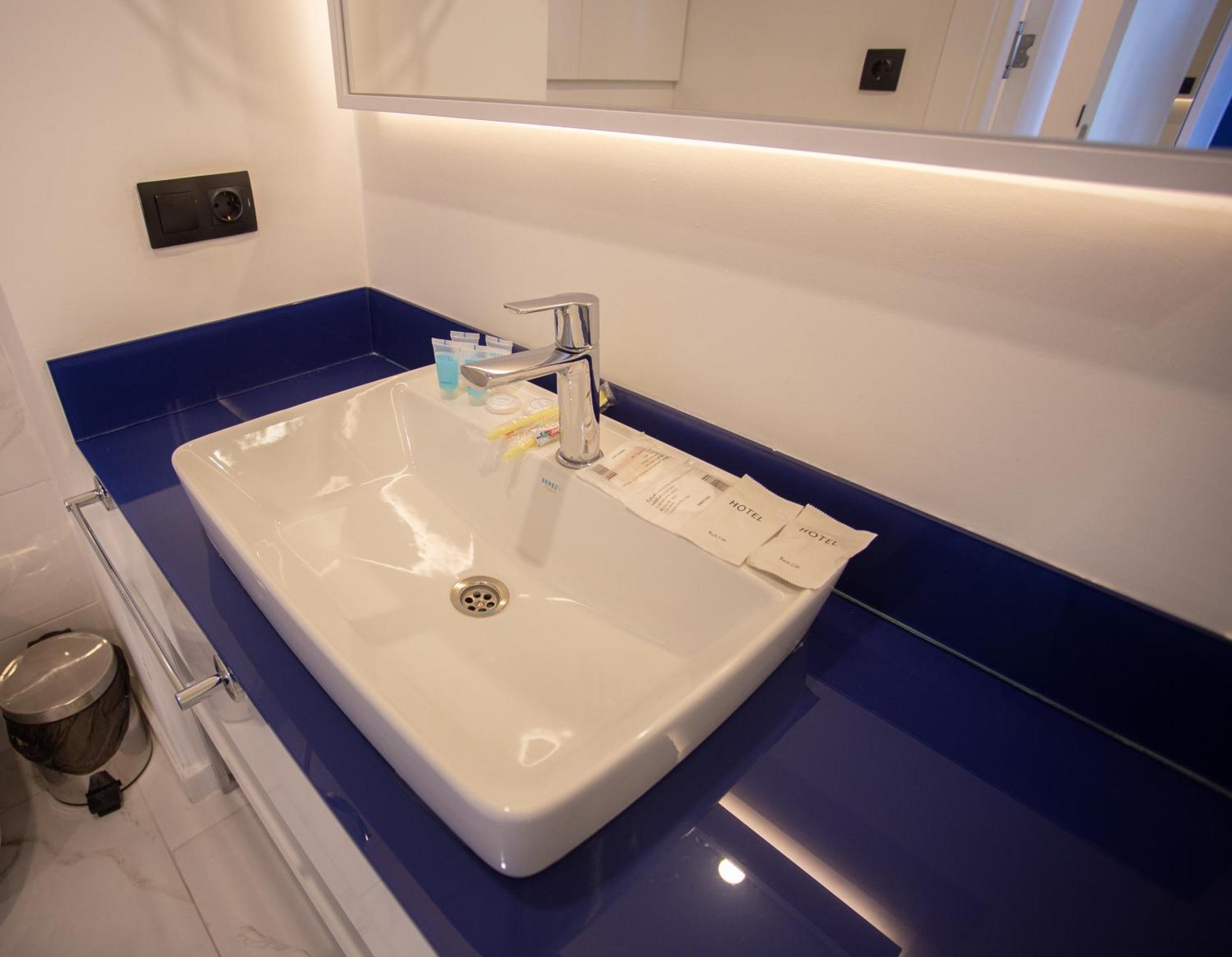 Batumi Concept Hotel ภายนอก รูปภาพ