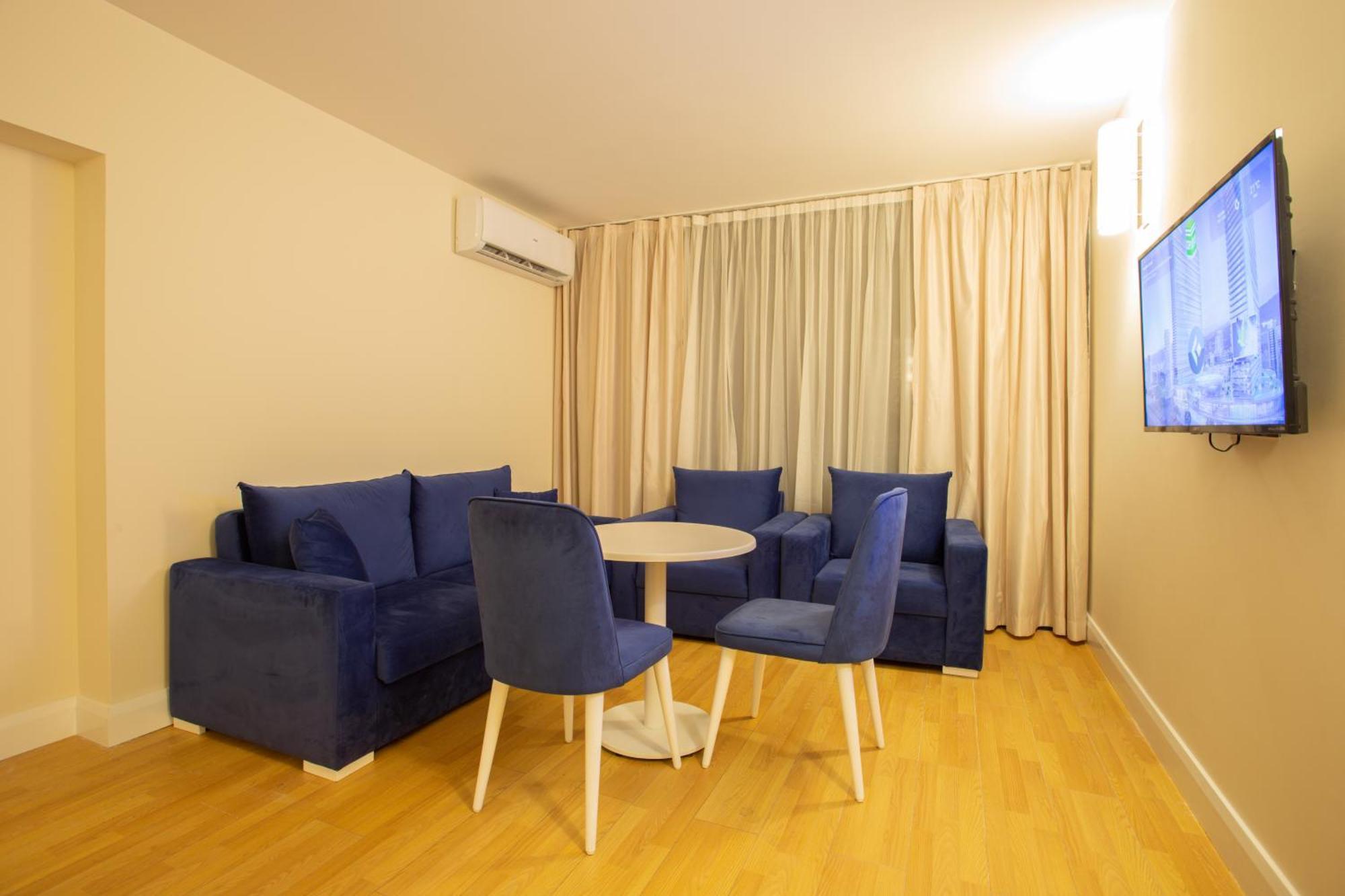 Batumi Concept Hotel ภายนอก รูปภาพ