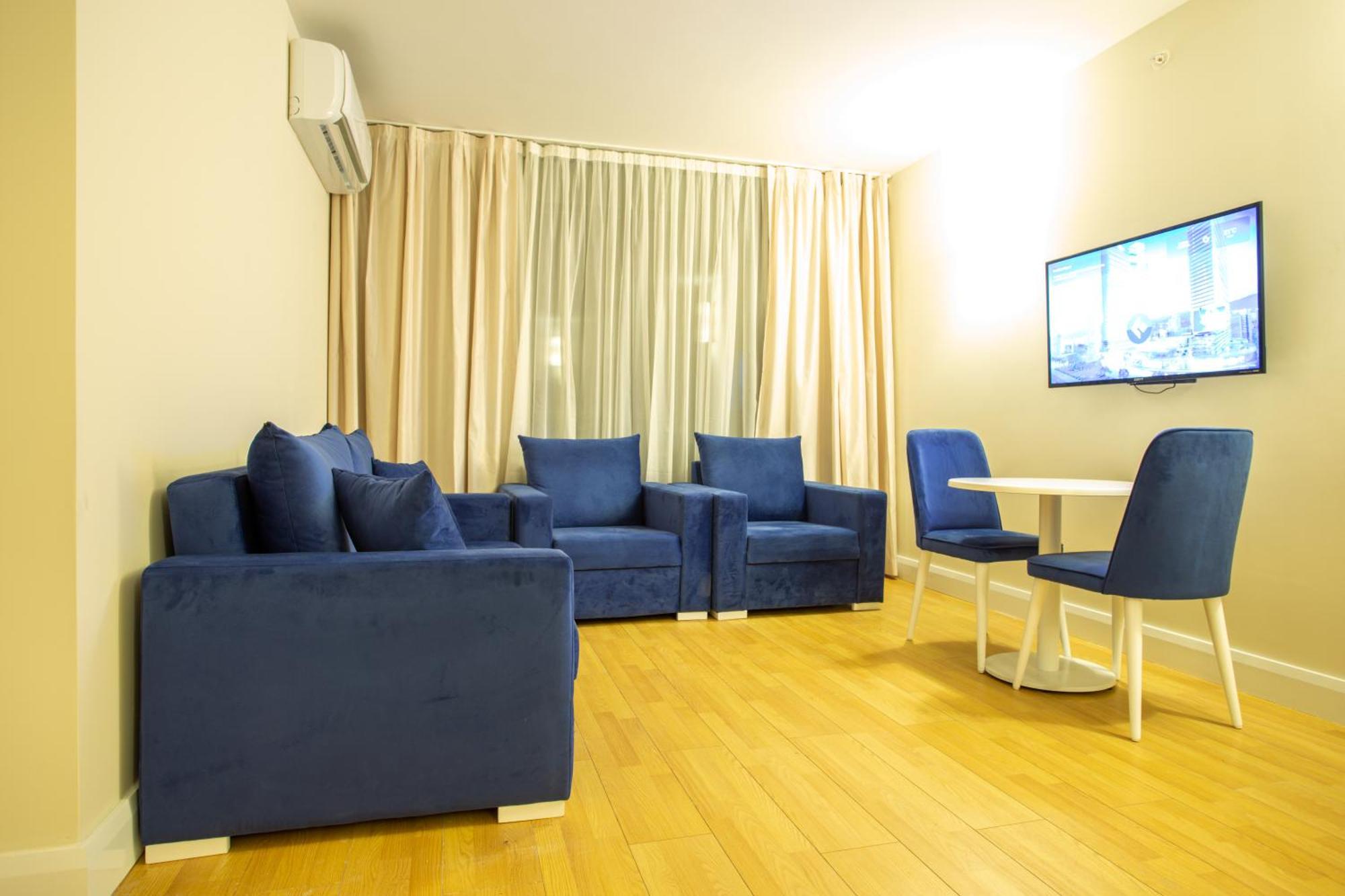 Batumi Concept Hotel ภายนอก รูปภาพ