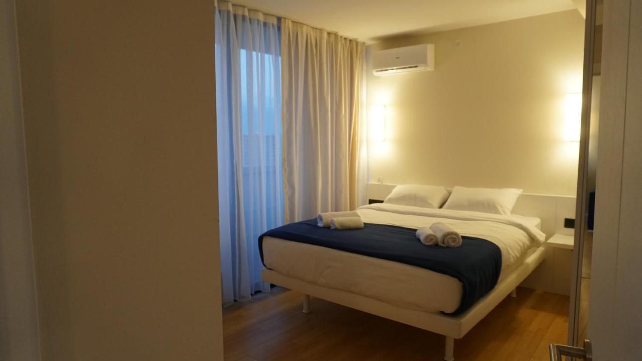 Batumi Concept Hotel ภายนอก รูปภาพ